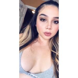 Meet your Posher, Dennise